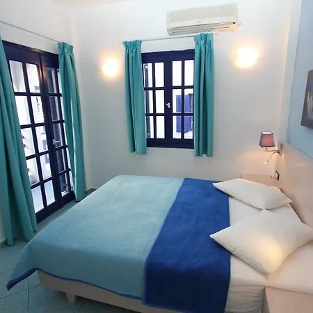 Samson΄s Village 3* Perissa (Santorini)