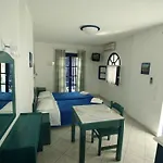 Aparthotel Samson΄s Village Perissa (Santorini)