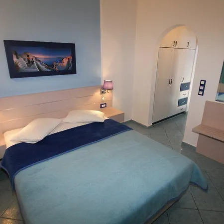 Lägenhetshotell Samson΄s Village 4*