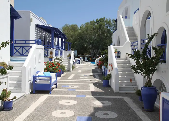 Aparthotel Samson΄s Village Perissa (Santorini)