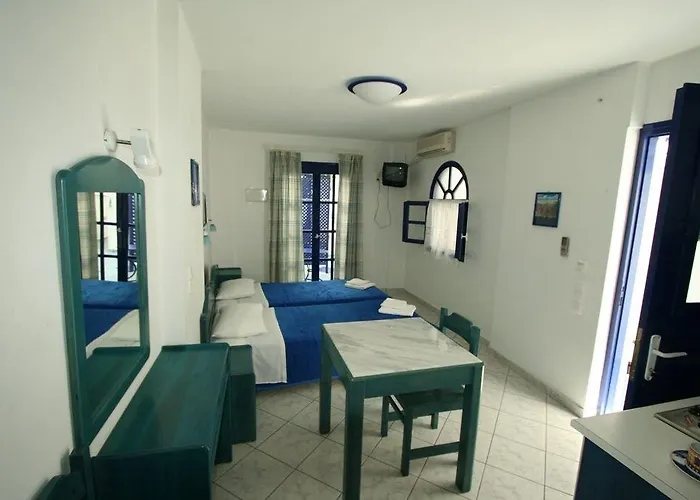 Aparthotel Samson΄s Village Perissa (Santorini)