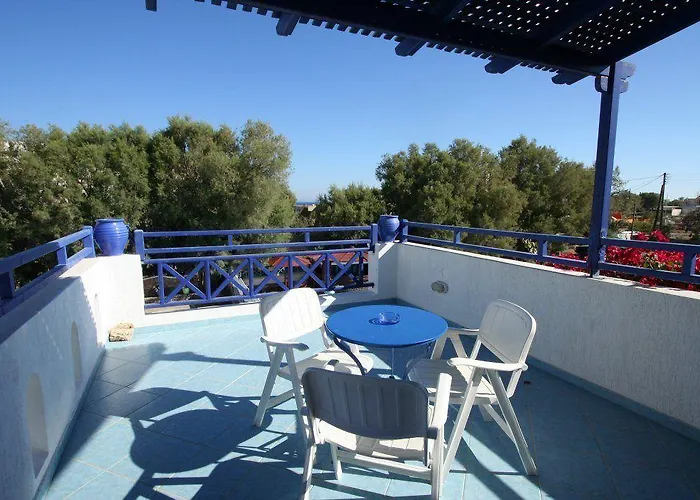 Aparthotel Samson΄s Village Perissa (Santorini)